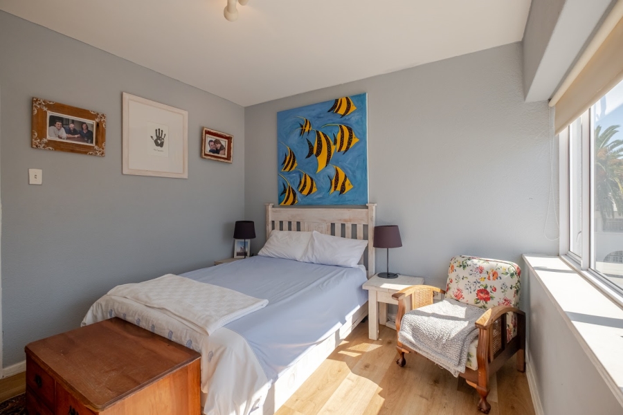 2 Bedroom Property for Sale in Sea Point Western Cape